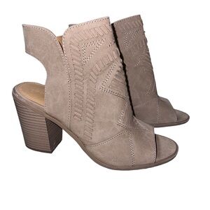 Universal Thread Boho Open Ankle Bootie Heels Size 7